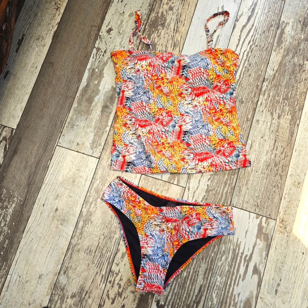 Aquavita Swim 2 Piece Size 10